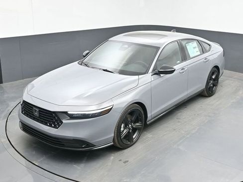 New 2026 Honda Accord Hybrid Sport-L image 15