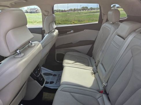 Used 2019 Lincoln Nautilus Reserve w/ Driver Assistance Package AWD/4WD image 48