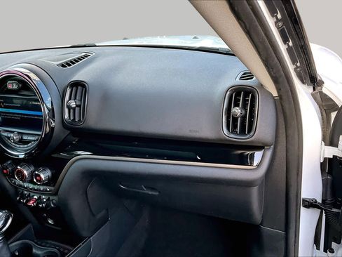 Used 2019 MINI Cooper Countryman FWD image 20