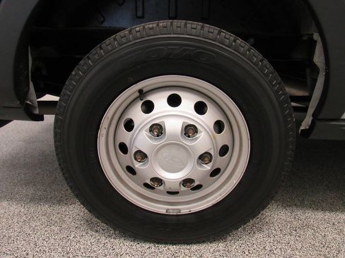 Used 2023 Ford Transit 250 Medium Roof AWD image 14