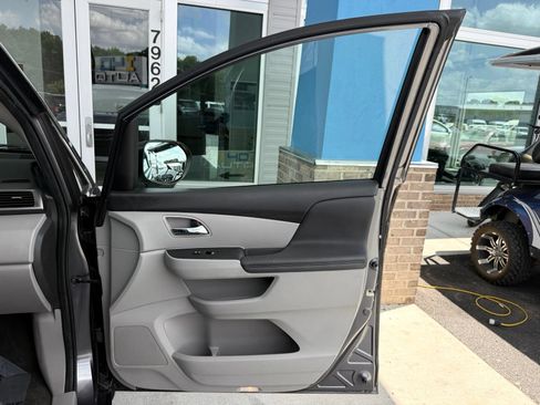 Used 2014 Honda Odyssey EX-L image 23