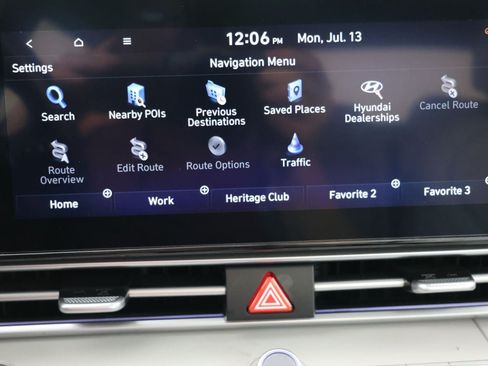 Used 2025 Hyundai Elantra Limited FWD image 49