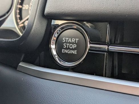 New 2026 Mitsubishi Outlander AWD image 30