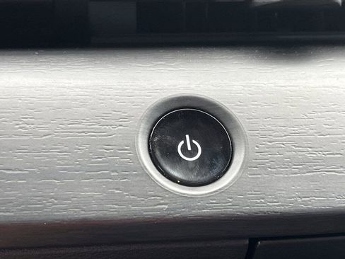 Certified 2023 Nissan Ariya image 10