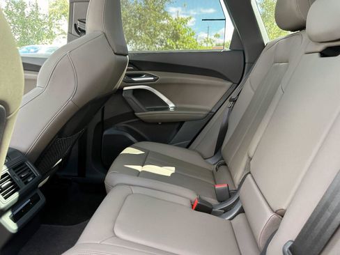 New 2025 Audi Q5 Premium Plus image 14