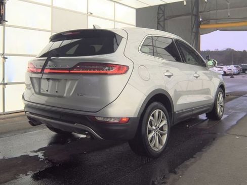 Used 2018 Lincoln MKC Select image 4
