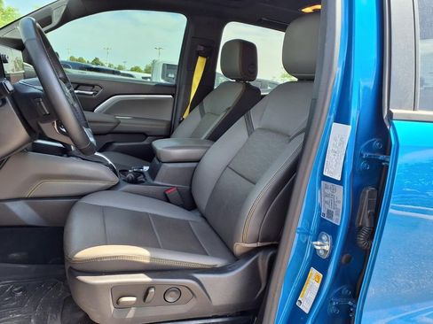 Used 2023 Chevrolet Colorado ZR2 w/ ZR2 Convenience Package III AWD/4WD image 9