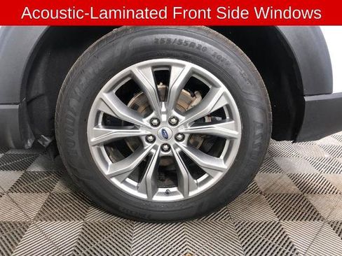 Certified 2023 Ford Explorer XLT w/ Equipment Group 202A AWD/4WD image 20