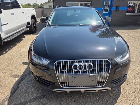 Used 2013 Audi A4 Prestige w/ Prestige Pkg AWD/4WD image 3