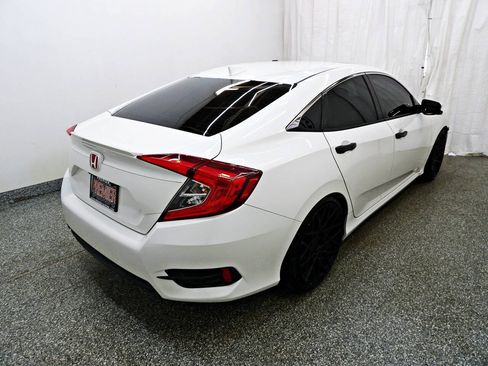 Used 2017 Honda Civic EX-T image 6