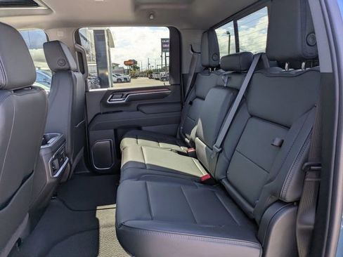 New 2026 GMC Sierra 2500 Denali w/ Denali Reserve Package image 13