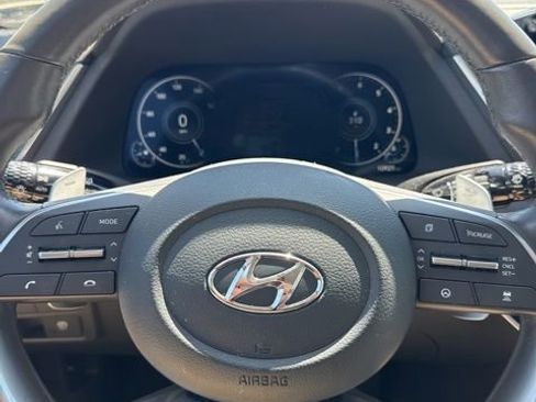 Used 2023 Hyundai Sonata Limited FWD image 4