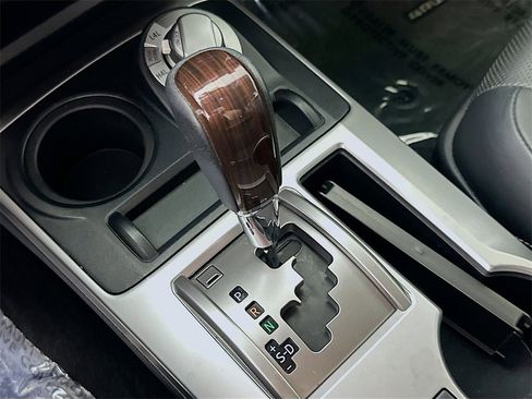 Used 2017 Toyota 4Runner Limited image 33