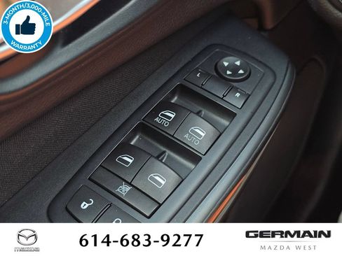 Used 2016 Jeep Cherokee Latitude w/ Comfort/Convenience Group AWD/4WD image 27