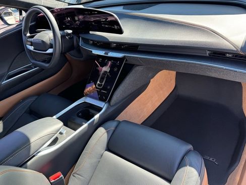 Used 2023 Lucid Air Touring image 41