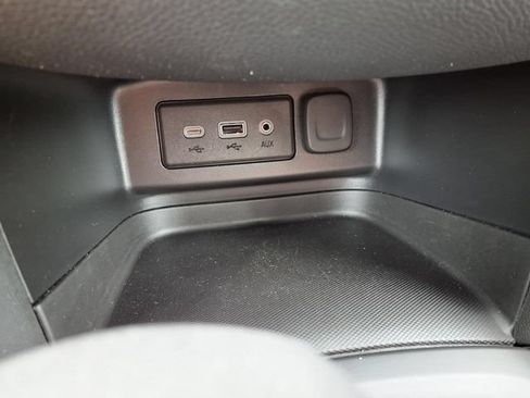 Used 2024 Chevrolet Equinox LT FWD image 62