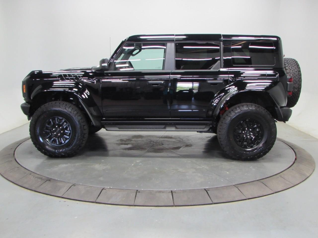 New 2026 Ford Bronco Raptor AWD/4WD image 4