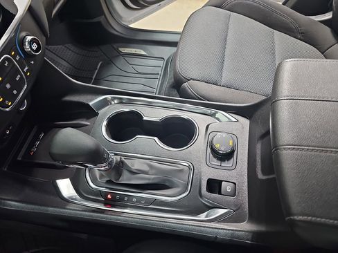 Certified 2023 Chevrolet Traverse LT w/ LPO, Floor Liner Package AWD/4WD image 32