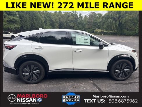 Used 2025 Nissan Ariya AWD image 8