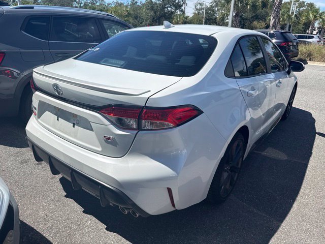Used 2024 Toyota Corolla SE w/ SE Premium Package FWD image 10