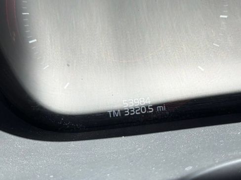 Used 2021 Volvo XC60 T5 R-Design w/ Protection Package Premier AWD/4WD image 6
