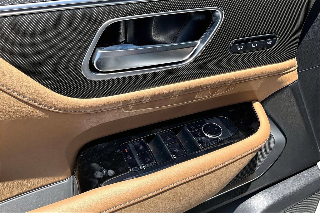 New 2027 INFINITI QX80 Luxe RWD image 21
