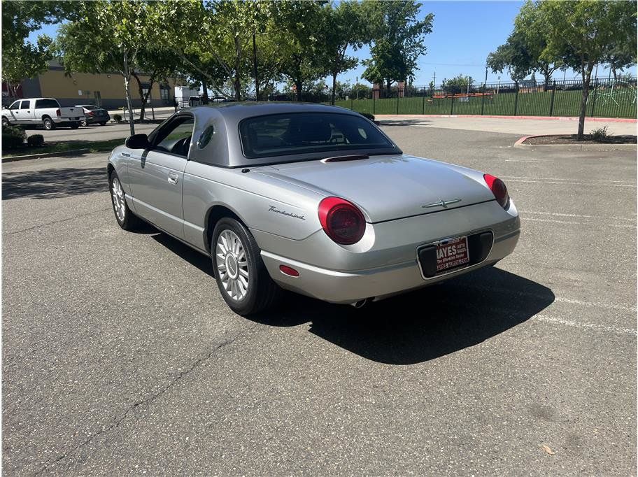 Used 2004 Ford Thunderbird RWD image 5
