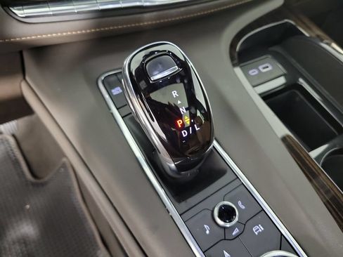 Certified 2023 Cadillac Escalade Premium Luxury w/ LPO, Radiant Package AWD/4WD image 30