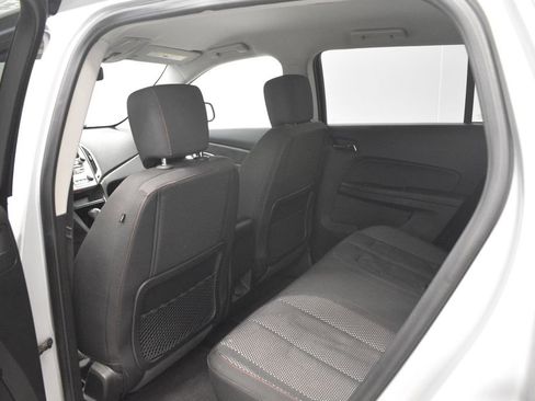 Used 2017 GMC Terrain SLE image 25