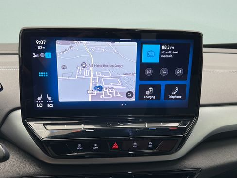 Used 2023 Volkswagen ID.4 Pro AWD/4WD image 16