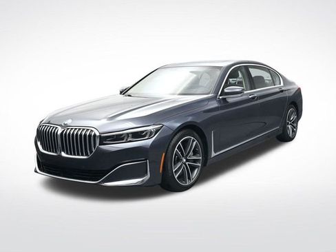 Used 2020 BMW 750i xDrive image 10