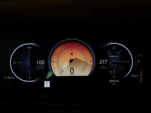 Certified 2025 Rolls-Royce Cullinan AWD/4WD image 16