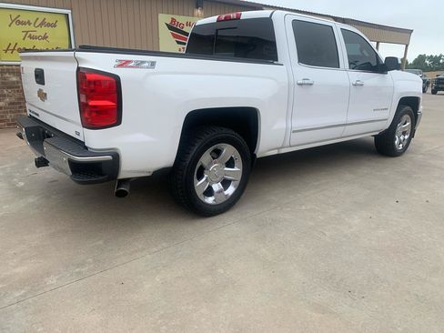 Used 2015 Chevrolet Silverado 1500 LTZ Z71 w/ LTZ Plus Package AWD/4WD image 2
