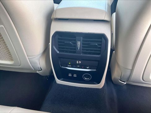 Used 2019 BMW 330i Sedan w/ Convenience Package image 34