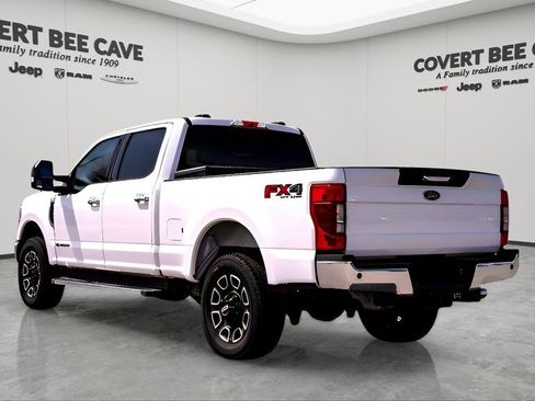 Used 2021 Ford F250 Lariat w/ Chrome Package image 5