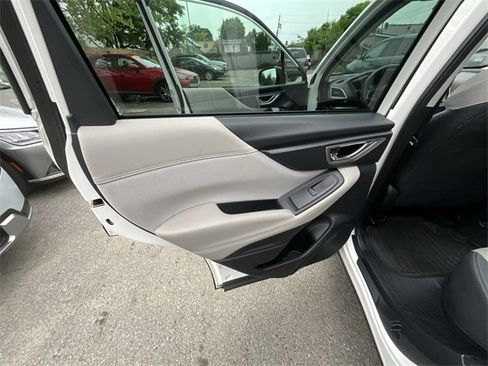 Used 2023 Subaru Forester Premium image 29