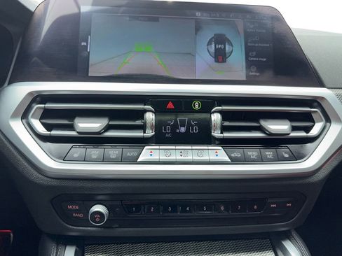 Used 2023 BMW M440i Coupe w/ Premium Package image 26