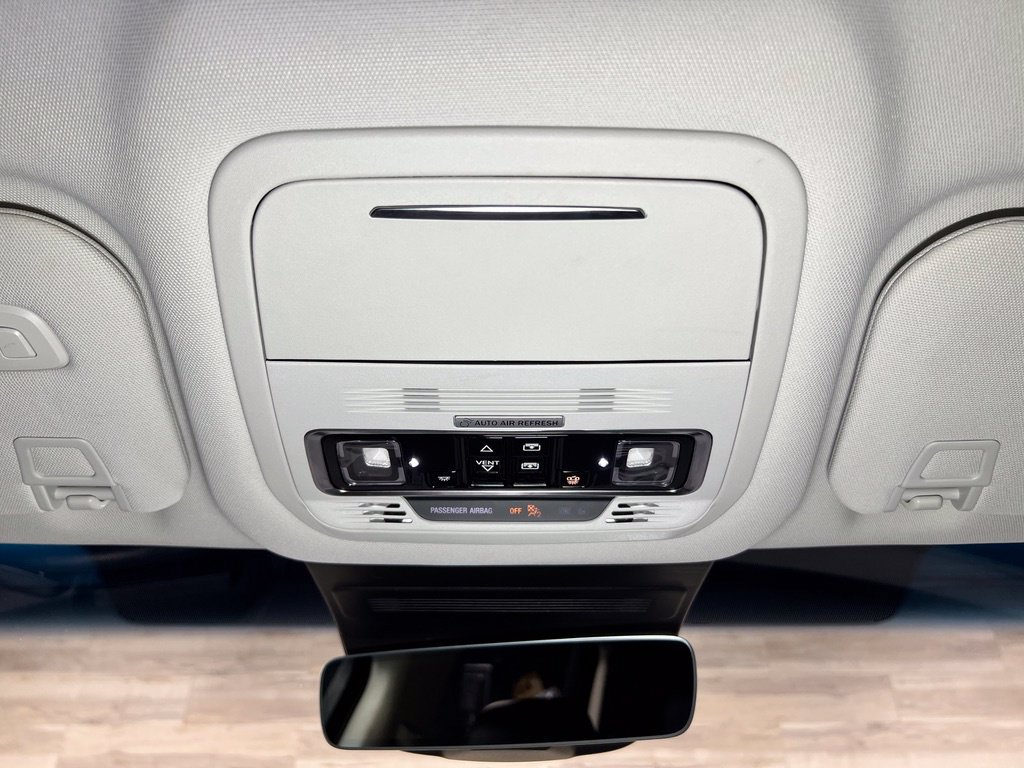 Used 2024 Lincoln Nautilus Premier w/ Equipment Group 102A AWD/4WD image 25