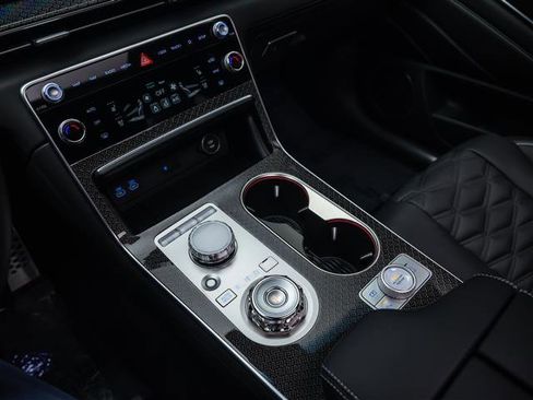 New 2026 Genesis GV80 3.5T e-SC image 24