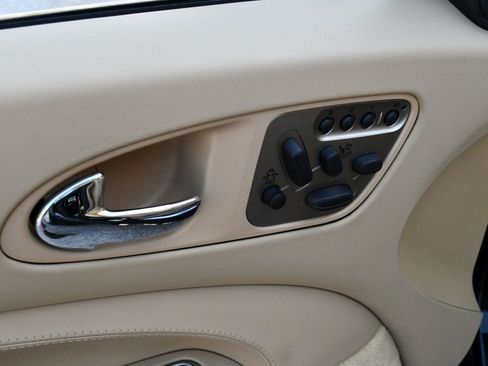 Used 2008 Jaguar XK Convertible RWD image 12