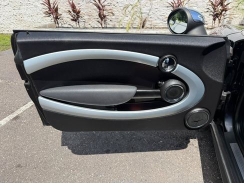 Used 2012 MINI Cooper Convertible FWD image 26