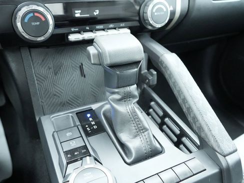 Used 2024 Toyota Tacoma SR5 image 31