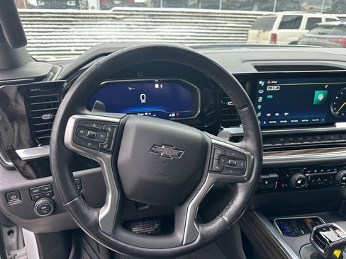 Certified 2022 Chevrolet Silverado 1500 RST w/ Z71 Off-Road Package image 19