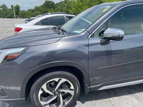 Used 2022 Subaru Forester Touring w/ Popular Package #2 AWD/4WD image 19
