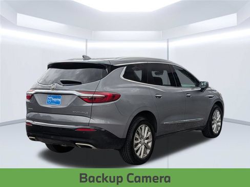 Used 2018 Buick Enclave Essence w/ Trailering Package AWD/4WD image 7