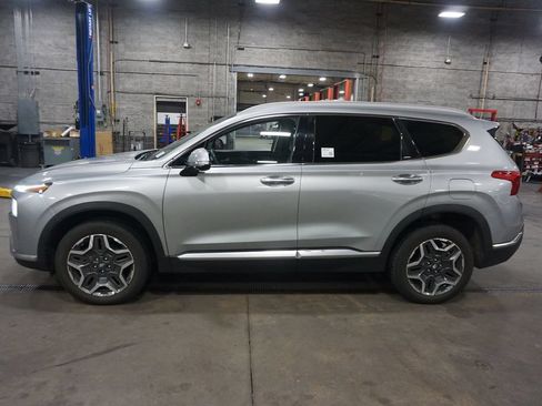Used 2023 Hyundai Santa Fe Limited AWD/4WD image 19
