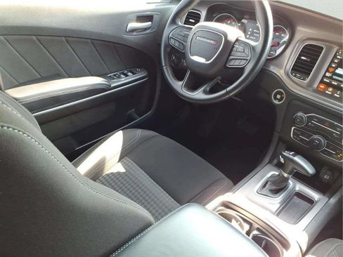 Used 2023 Dodge Charger SXT RWD image 10