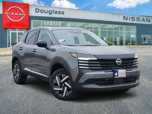 New 2026 Nissan Kicks SV image 1