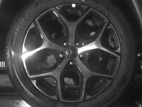 Used 2025 Jeep Compass Limited image 15