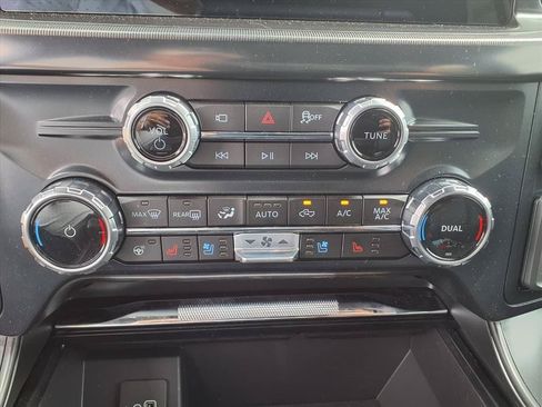 Used 2026 Ford F150 Lariat w/ Equipment Group 501A Mid AWD/4WD image 10